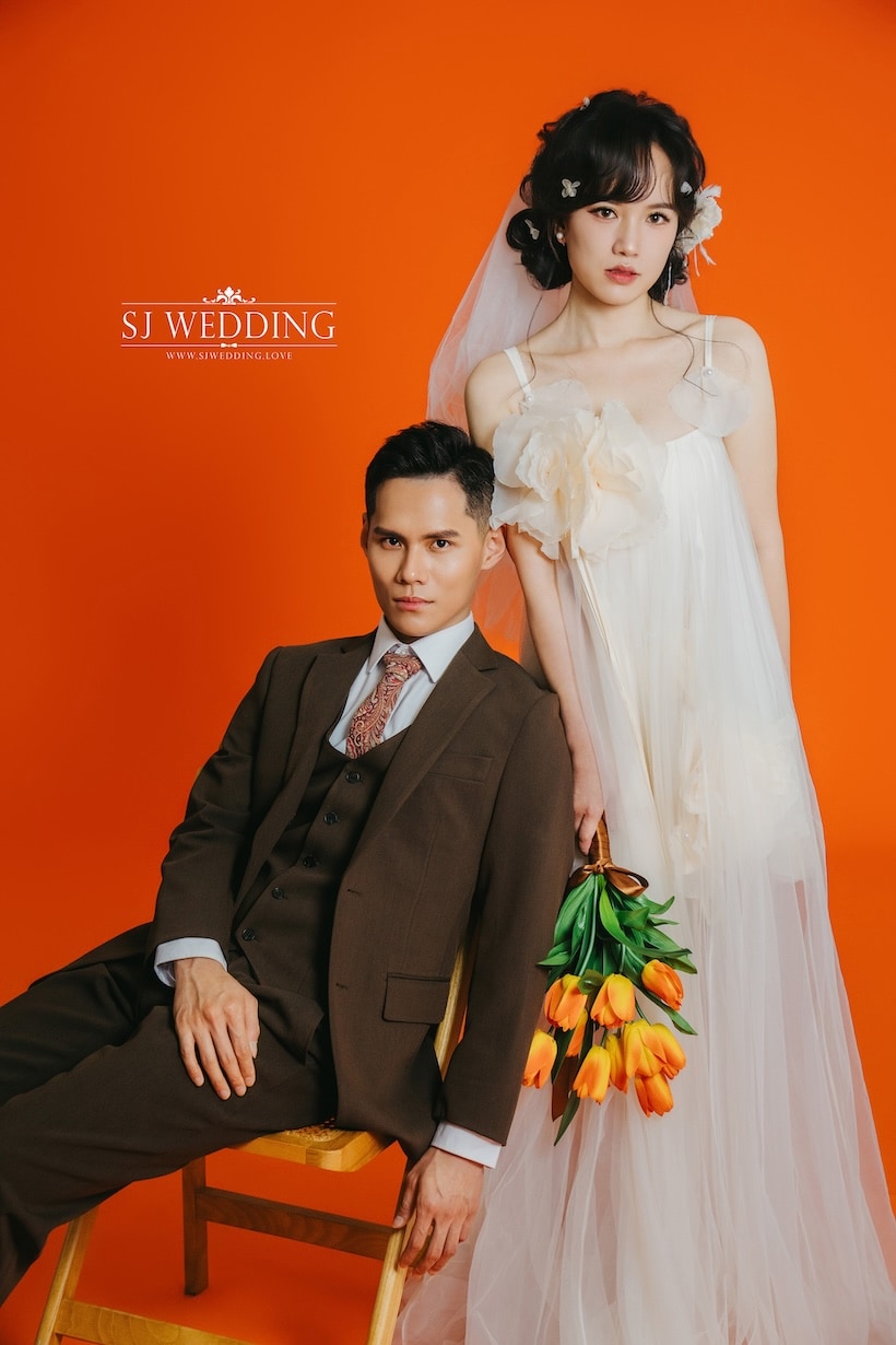 輕盈花朵短婚紗 台北禮服租借 ROYAL MANSION 蘿亞結婚精品