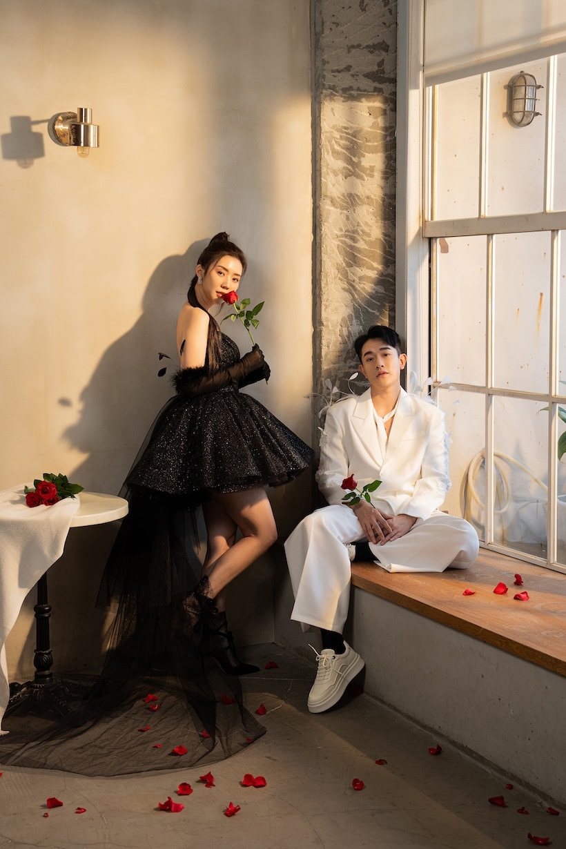 黑色羽毛短禮服 台北禮服租借 ROYAL MANSION 蘿亞結婚精品