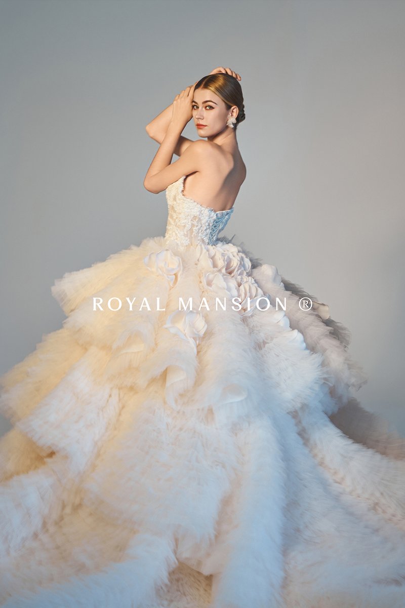 2026法式高訂-雲霧花語.柔光羽霧澎裙禮服 ROYAL MANSION 蘿亞結婚精品