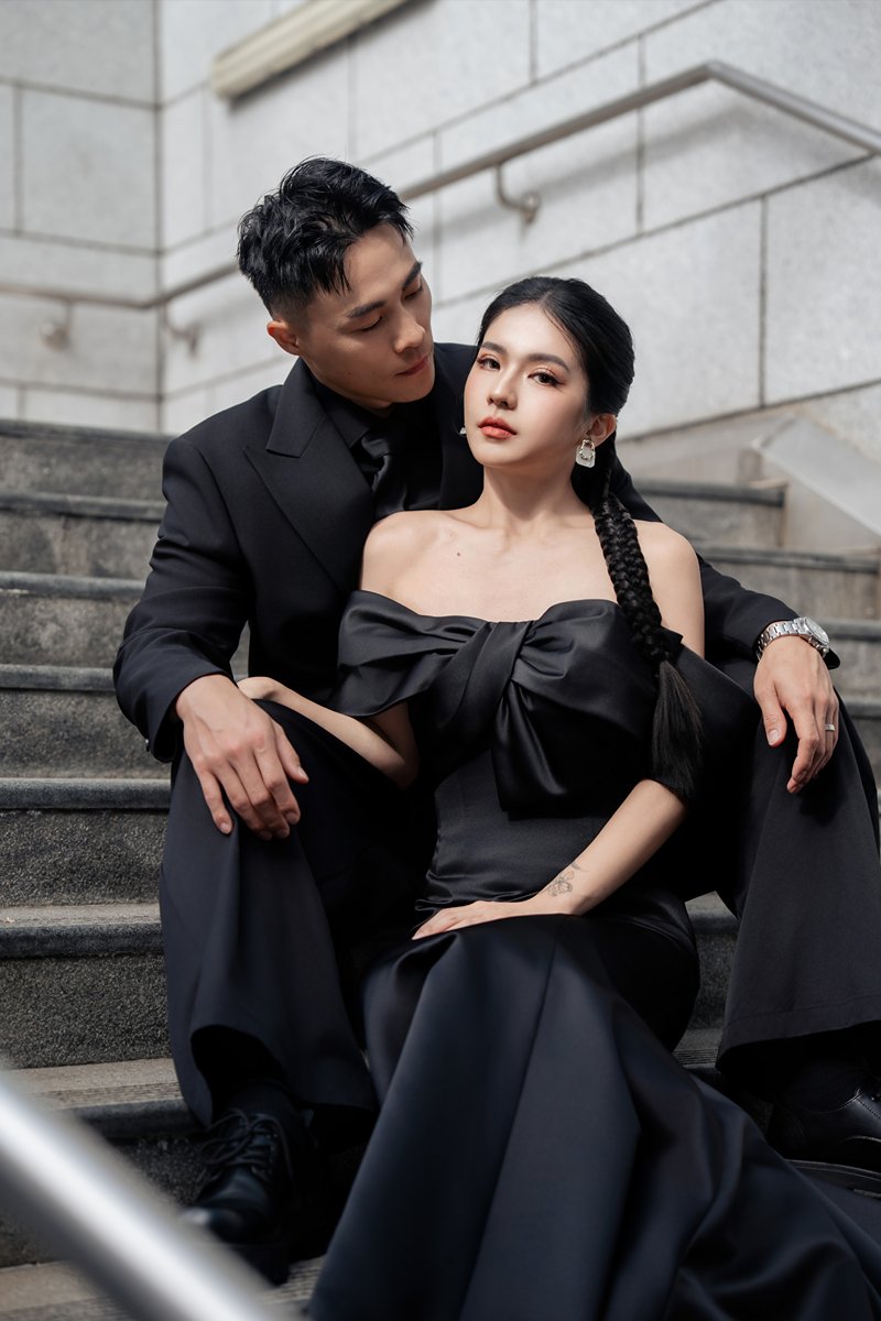黑色禮服-黑色婚紗-黑色晚禮服-卡肩魚尾5-台北禮服租借-ROYAL MANSION-蘿亞結婚精品