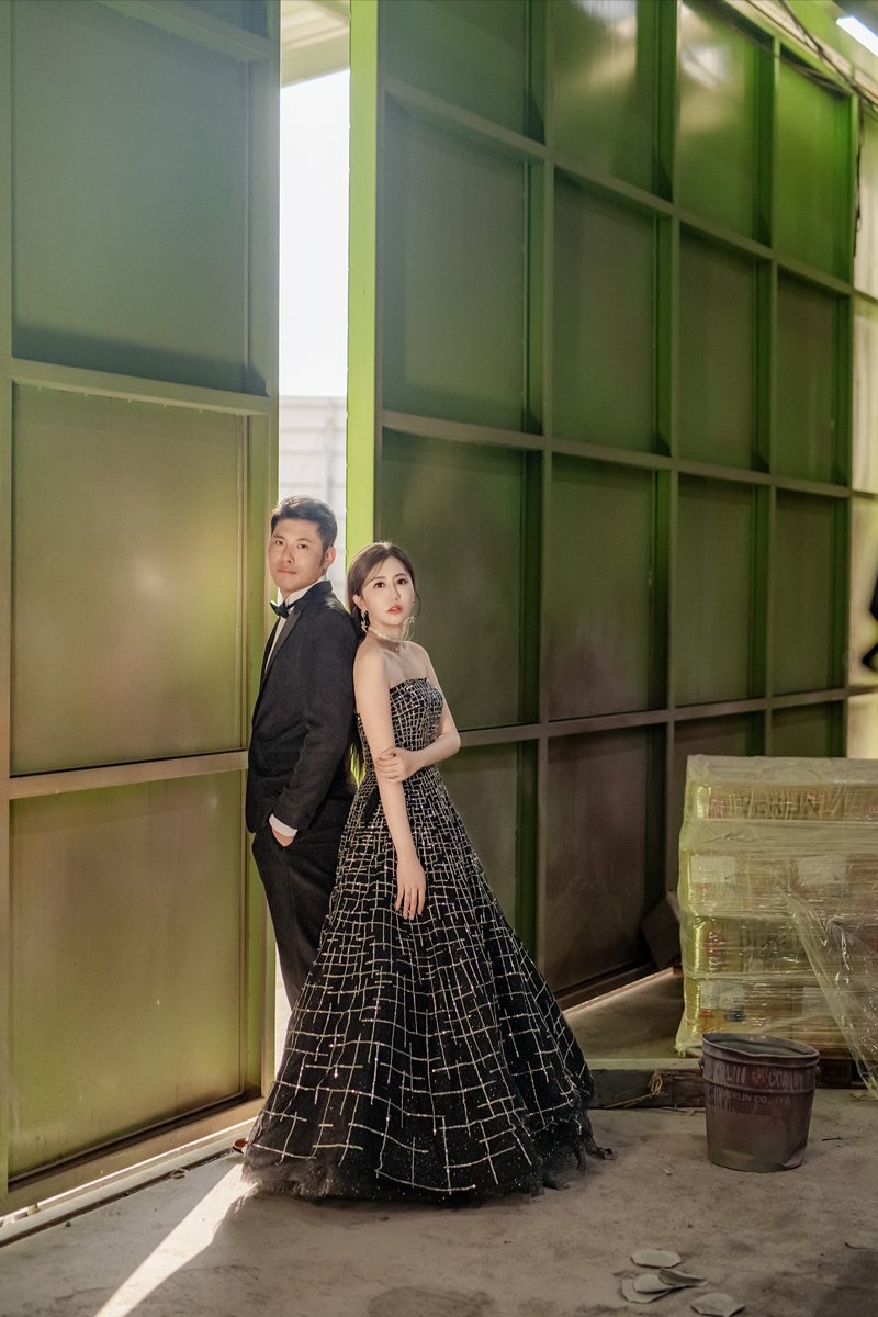 黑色禮服-黑色婚紗-黑色晚禮服-黑銀幾何撞色2-台北禮服租借 ROYAL MANSION 蘿亞結婚精品